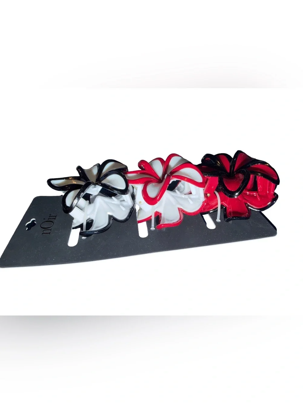 nOir Jewelry Red, White & Black Floral Hair Clip Trio